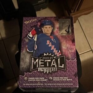 Skybox Metal Universe Hockey Card Box